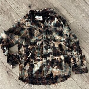 Distressed/bleached Plaid Button-Up Shirt in Brown & Cream